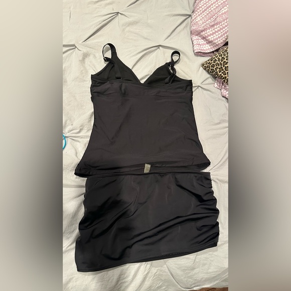 Beautiful women’s plus size 14 black Tankini - Picture 4 of 10